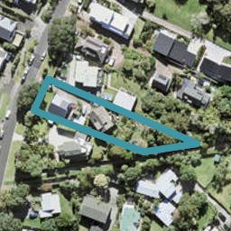 1/85 Hebron Road, Waiake, Auckland