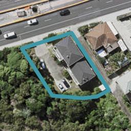 2/42 Esmonde Road, Takapuna, Auckland