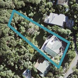 18 Pendrell Road, Piha