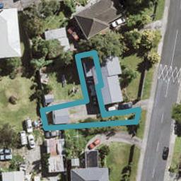 5/4 Waitaki Street, Henderson, Auckland