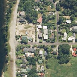 4 Stuart Street, Lake Kaniere, Hokitika