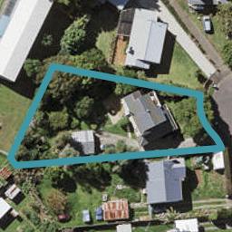 8 Tuakana Street, Point England, Auckland