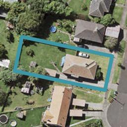 33 Holland Avenue, Point England, Auckland