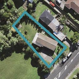 118 Lynn Road, Bayview, Auckland