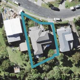 16 Peter Terrace, Castor Bay, Auckland
