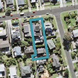 2/25 Ridge Road, Waiake, Auckland
