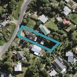 16 Kennedy Road, Surfdale, Waiheke Island