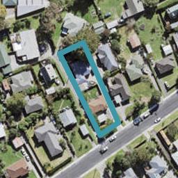 1/8 LANCASTER RD, Beach Haven, North Shore City