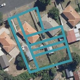2/16 Holland Road, Fairfield, Hamilton