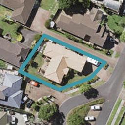 9 Jan Higgins Place, Golflands, Auckland