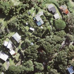 15 Beach Valley Road, Piha, New Lynn