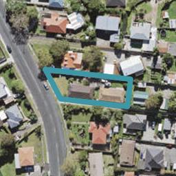 2/21 Norcross Avenue, Henderson, Auckland