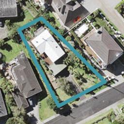 1 Liston Crescent, Cockle Bay, Auckland