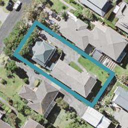 2/5 Folkestone Street, Murrays Bay, Auckland
