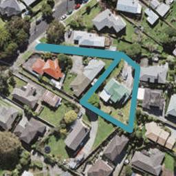 37 Buscomb Avenue, Henderson, Auckland