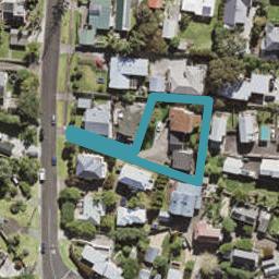2/9A Alfred Street, Northcote Point, Auckland