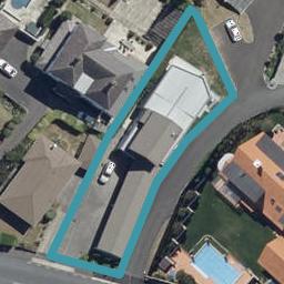 100 Lake Crescent, Hamilton Lake, Hamilton