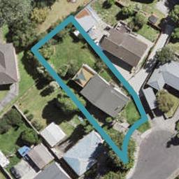 16 Lendic Avenue, Henderson, Auckland