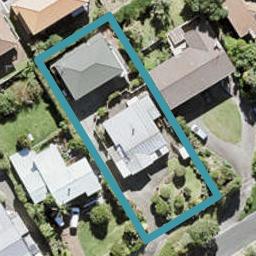 2/10 Auld Street, Torbay, Auckland
