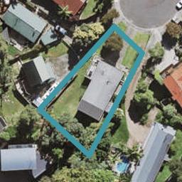13 Emery Grove, Bayview, Auckland