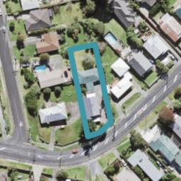 2/91 Golf Road, New Lynn, Auckland