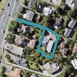 2/0 East Coast Road, Browns Bay, Auckland