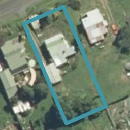 8 Robert Avenue, Pukemiro
