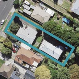 2/15 McLeod Road, Henderson, Auckland