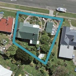 70 Foyle Street, Bluff