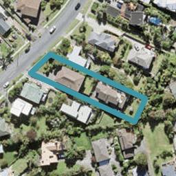 2/63 Deep Creek Road, Waiake, Auckland