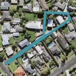 2/1A Helga Crescent, Te Atatū Peninsula, Auckland