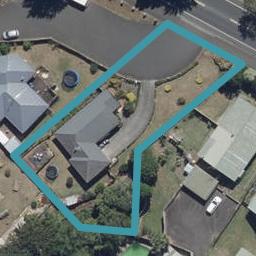 1 Surrey Lane, Glenview, Hamilton