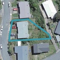 62 Victory Avenue, Karori, Wellington