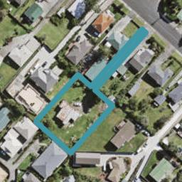 83 Awaroa Road, Sunnyvale, Auckland