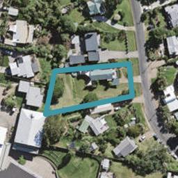 12 Waikare Road, Oneroa, Waiheke Island