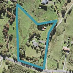 18 Wairere Road, Henderson