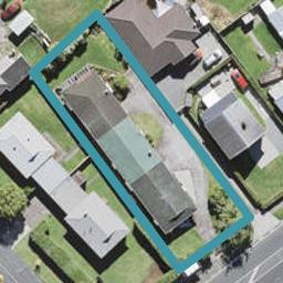 2/93 Titirangi Road, New Lynn, Auckland