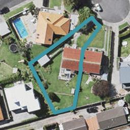 16 Fraser Road, Narrow Neck, Auckland