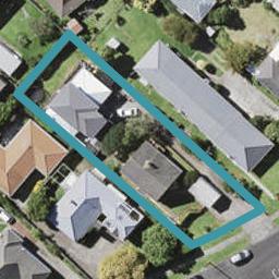 2/15 Otakau Road, Milford, Auckland