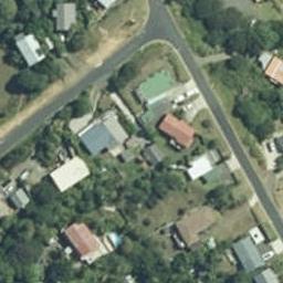 2A Tutchen Avenue, Raglan