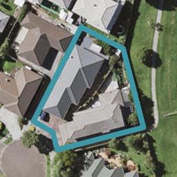 2/19 Pajaro Place, Golflands, Auckland