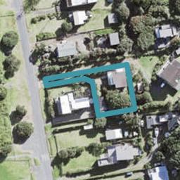 109 Marine Parade North, Piha, Piha