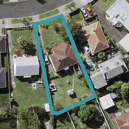 11 Tahapa Crescent, Meadowbank, Auckland
