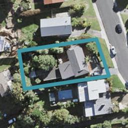 13 Barker Rise, Northcross, Auckland