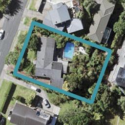142 Arran Road, Browns Bay, Auckland
