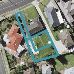 8/32 Tiraumea Drive, Pakuranga, Auckland