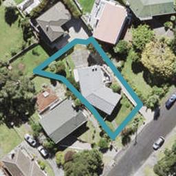 107 Cliff View Drive, Green Bay, Auckland