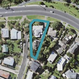 1/710 East Coast Road, Pinehill, Auckland