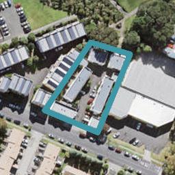 8/4 Ambrico Place, New Lynn, Auckland