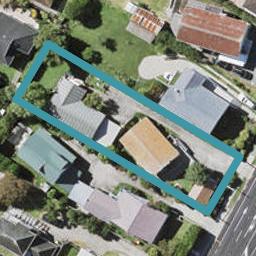 2/472 East Coast Road, Windsor Park, Auckland
